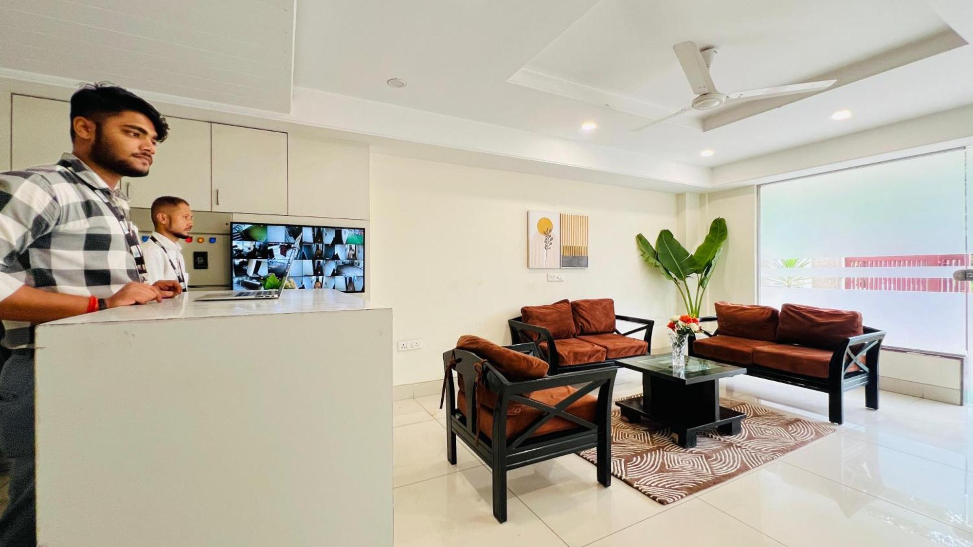 Olive Service Apartments - Golf Course Road Gurgaon Bagian luar foto