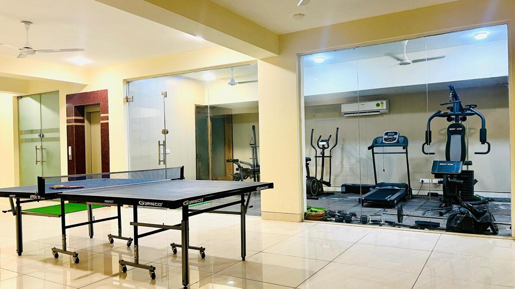 Olive Service Apartments - Golf Course Road Gurgaon Bagian luar foto