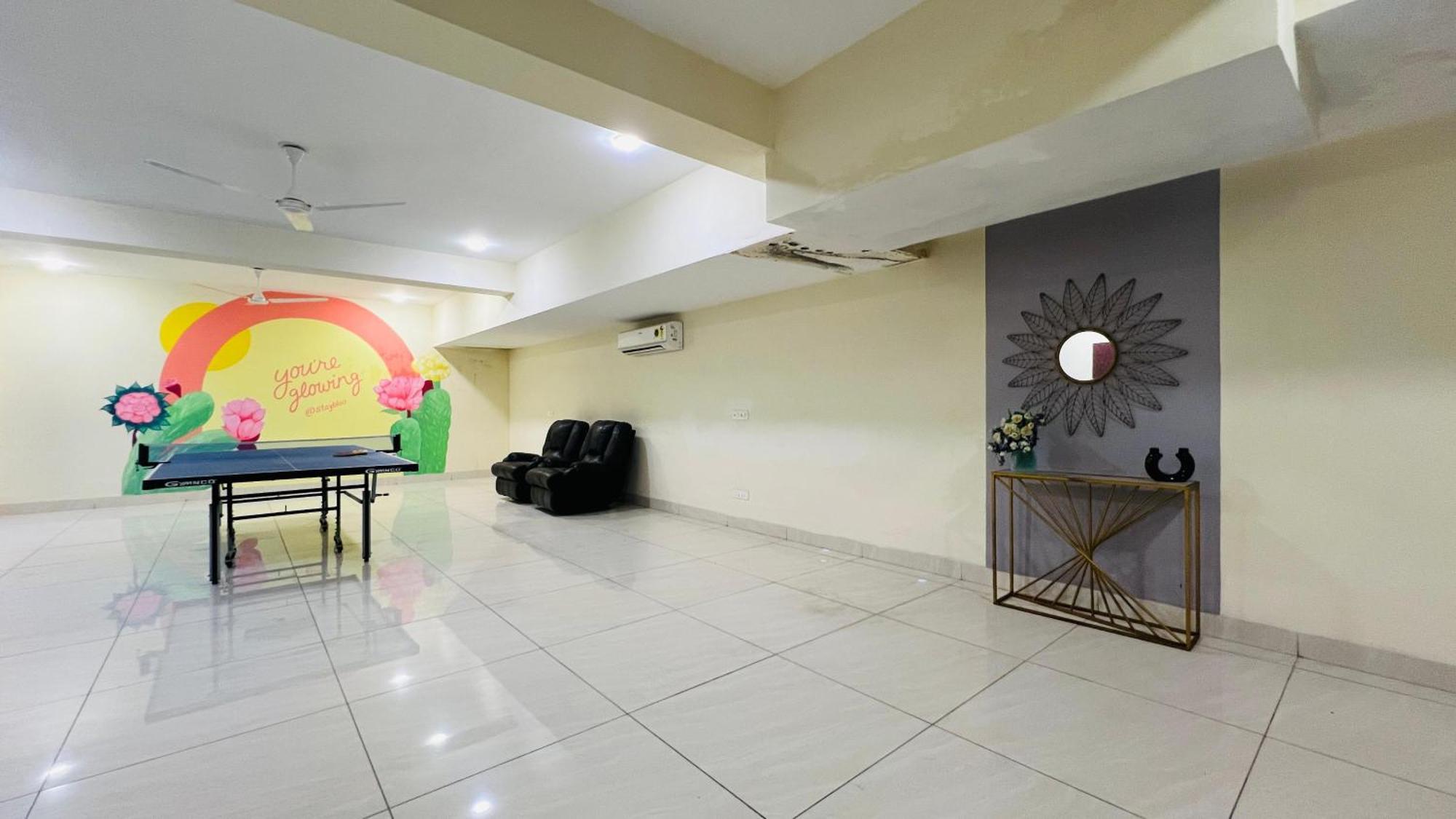 Olive Service Apartments - Golf Course Road Gurgaon Bagian luar foto